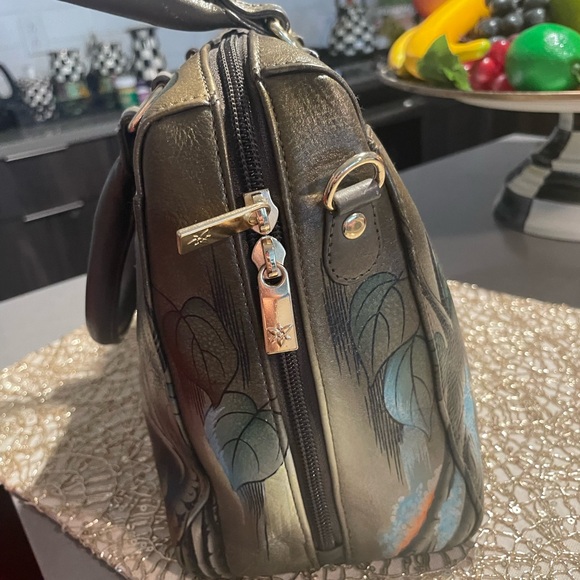 Hand painted tiger bag by Anuschka - Picture 8 of 14